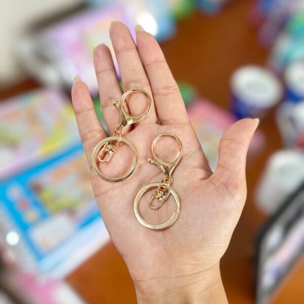 CHAVEIRO MOSQUETÃO TAM. 65X30X21mm - 10 UNIDADES DOURADO