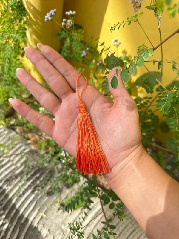 Pingente de Tassel – 7cm (COR LARANJA) Pacote com 10un