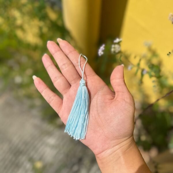 Pingente de Tassel – 7cm (COR AZUL BEBÊ) Pacote com 10un